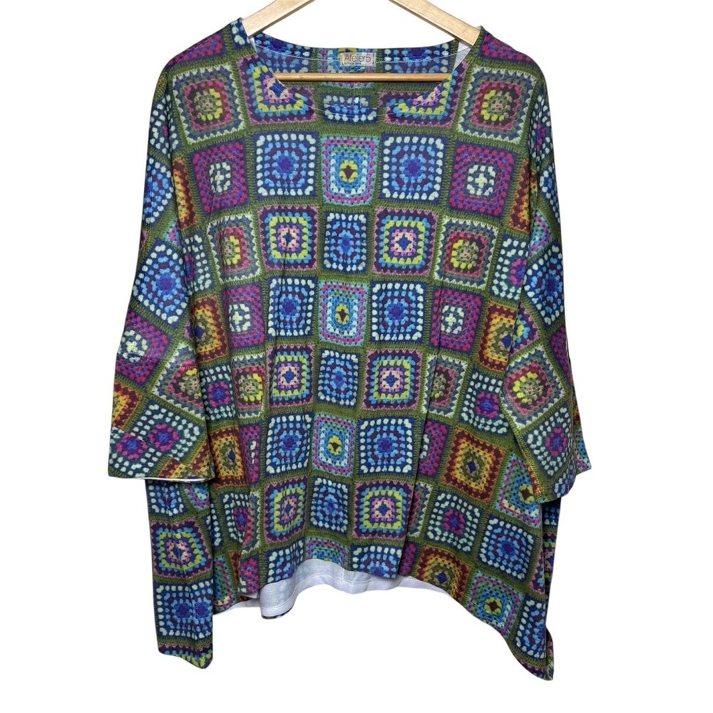 Atelier5 by Gozde Yilmaz Top Women One Size Geometric Artsy Asymmetrical Lagom